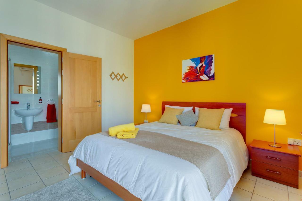 Spacious, Top Location Sliema Apartment Luaran gambar